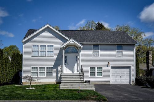 34 Oran St, Worcester, MA, 01605-1810 | Card Image