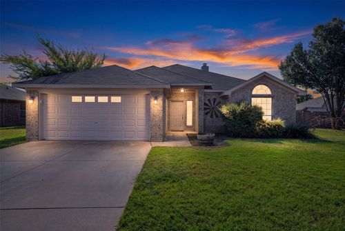 737 E Sheila Cir, Joshua, TX, 76058-2925 | Card Image