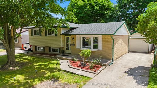 45 Amy Cres, London, ON, N5Y4A5 | Card Image