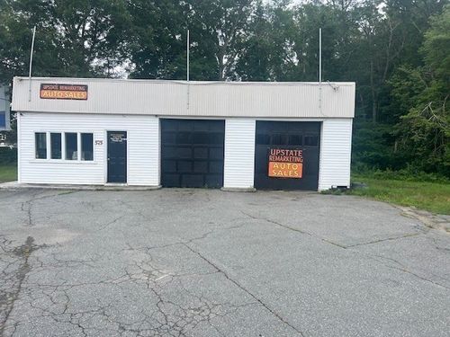 575 State Rd, Westport, MA, 02790-3426 | Card Image