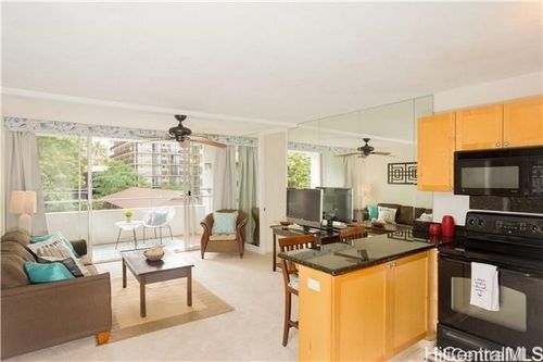 apt-301-430 Kaiolu St, Honolulu, HI, 96815-2228 | Card Image