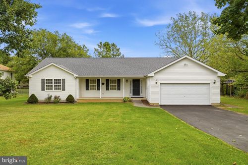 991 Front Royal Pike, WINCHESTER, VA, 22602-4422 | Card Image