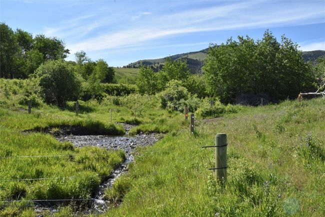 7068 S Peak Rd, Home with 4 bedrooms, 0 bathrooms and null parking in Geyser MT | Image 12