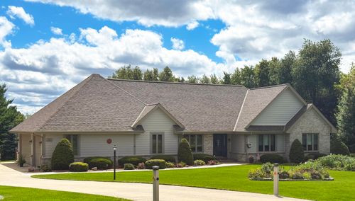 N53W27843 Hanover Hill Rd, SUSSEX, WI, 53089-4534 | Card Image