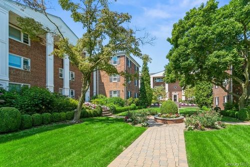 apt-3e-1833 Palmer Ave, Larchmont, NY, 10538-3013 | Card Image