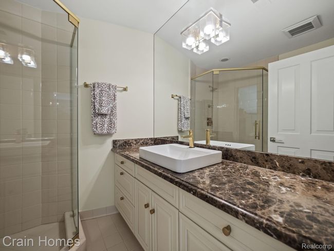 46-web-or-mls-P2255564.jpg | Image 50