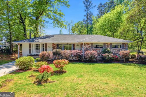 1100 Vonda Ln Sw, Mableton, GA, 30126-3024 | Card Image