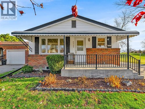 2738 Armstrong Ave, Windsor, ON, N8T2G4 | Card Image