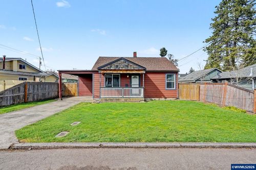 407 Jersey St, Silverton, OR, 97381 | Card Image