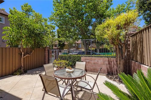 18 Amesbury Ct, Ladera Ranch, CA, 92694-0321 | Card Image