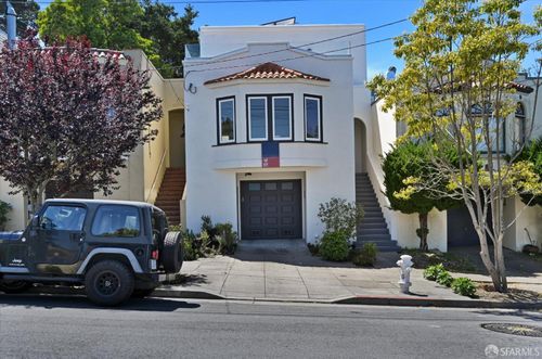 2031 9th Ave, San Francisco, CA, 94116-1302 | Card Image