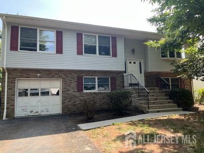 12 Rutherford Court, House other with 3 bedrooms, 3 bathrooms and null parking in Middlesex NJ | Image 1