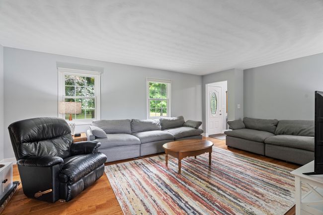 2961 E B Ave, House other with 3 bedrooms, 2 bathrooms and null parking in Plainwell MI | Image 7