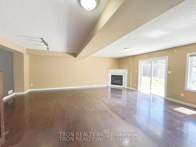 888 Barbados St, House other with 4 bedrooms, 3 bathrooms and 4 parking in Oshawa ON | Image 10