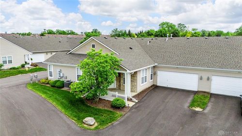 401 Bending Branch Ln, Miamisburg, OH, 45342-7613 | Card Image