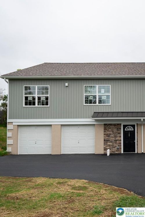 160 William St, NORTHAMPTON, PA, 18067 | Card Image
