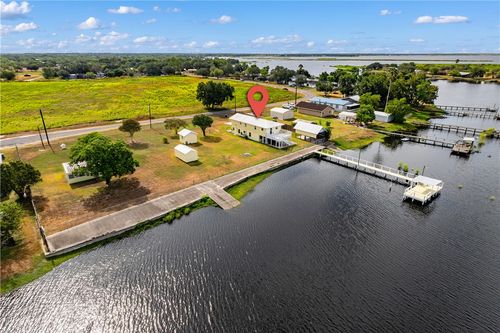 25065 Lake Shore Dr, Mathis, TX, 78368 | Card Image