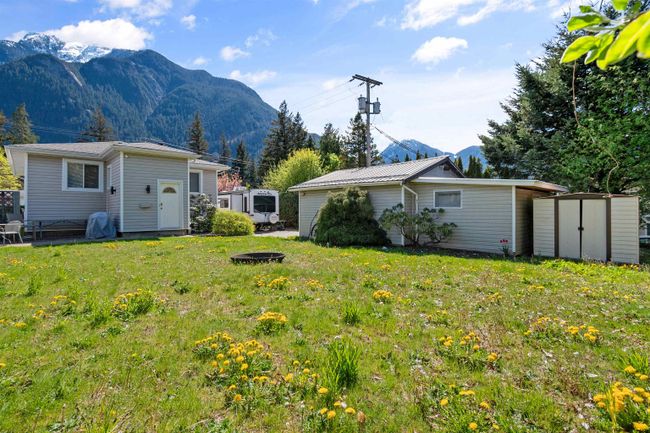 569 Park Street, House other with 3 bedrooms, 1 bathrooms and 6 parking in Hope BC | Image 27