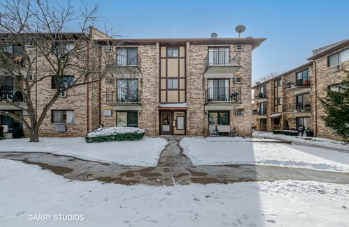 apt-c-340 Klein Creek Ct, Carol Stream, IL, 60188-3709 | Card Image