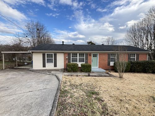 222 S Valley Rd, Hendersonville, TN, 37075-2117 | Card Image