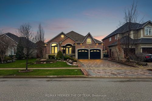 165 Novaview Crescent, Vaughan, ON, L4L9L8 | Card Image