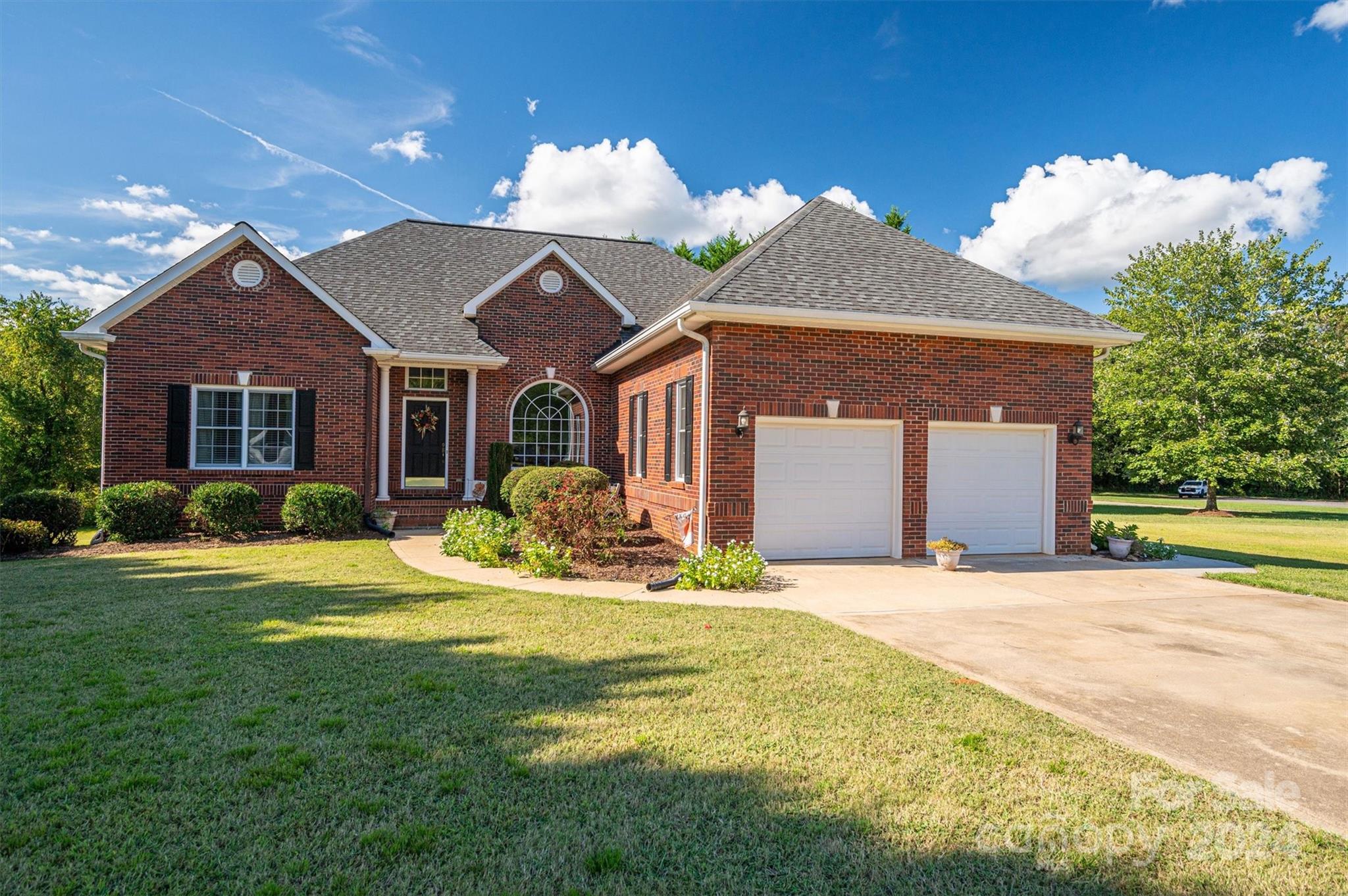 Howington St, Shelby, NC 28152