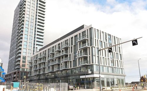 101-10 Lagerfeld Dr, Brampton, ON, L7A5L3 | Card Image