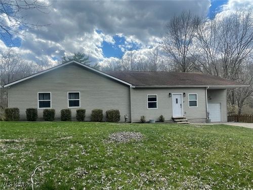 107 Hooper St, Athens, OH, 45701-3331 | Card Image