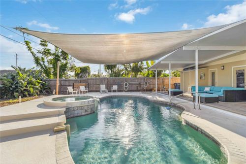 516 45th Street Ct W, PALMETTO, FL, 34221-9535 | Card Image