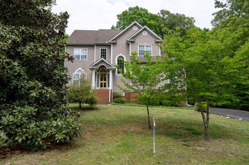 120 Jesses Way, Farmville, VA, 23901-2157 | Card Image