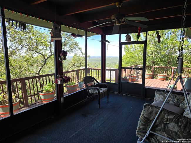 9840 Tower Vw, House other with 3 bedrooms, 3 bathrooms and null parking in Helotes TX | Image 30