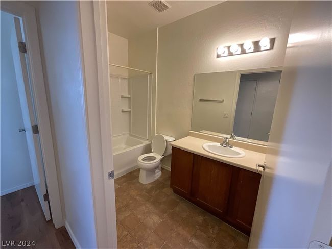 UNIT-2016 - 6868 Sky Pointe Dr, Condo with 3 bedrooms, 2 bathrooms and null parking in Las Vegas NV | Image 9