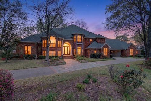 36 Golf Club Dr, Haughton, LA, 71037-8609 | Card Image