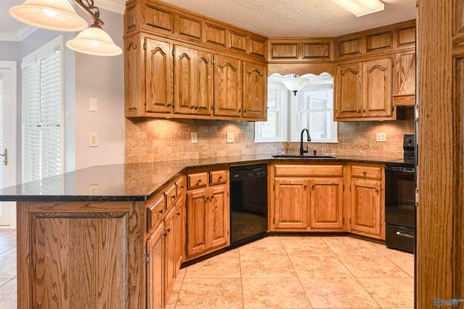 2108 Chapel Hill Rd Sw, House other with 4 bedrooms, 3 bathrooms and null parking in Decatur AL | Image 24