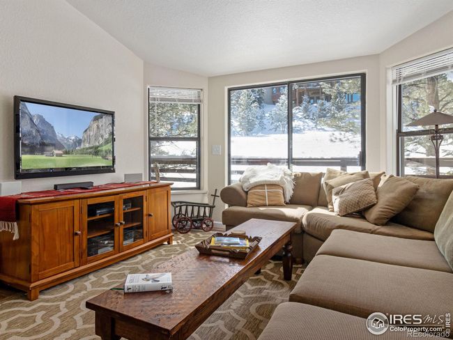 Vaulted ceilings and lots of windows | Image 4