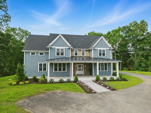 4 Chatham Ln, Danvers, MA, 01923-1288 | Card Image