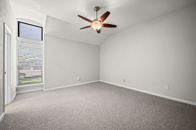10654 Sandpiper Ln, House other with 3 bedrooms, 3 bathrooms and null parking in Dallas TX | Image 13