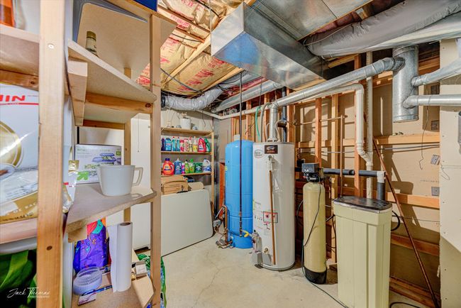 742 W Old Mullan Trl, Home with 4 bedrooms, 3 bathrooms and null parking in Elliston MT | Image 41