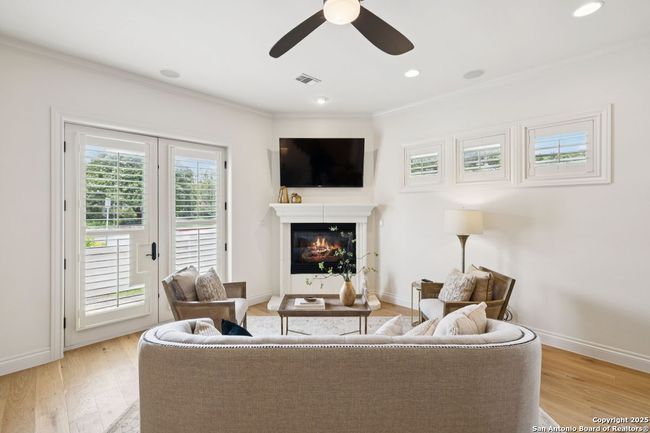 APT-1 - 172 Katherine Ct, Townhouse with 4 bedrooms, 4 bathrooms and null parking in San Antonio TX | Image 17