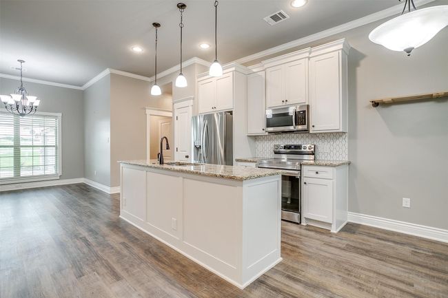 8228 Bruntsfield Loop Dr, House other with 3 bedrooms, 2 bathrooms and null parking in Cleburne TX | Image 16