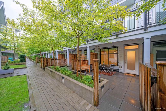 12 - 5132 Canada Way, Townhouse with 1 bedrooms, 1 bathrooms and 1 parking in Burnaby BC | Image 3