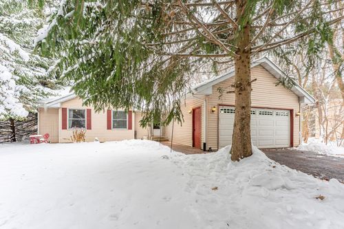 116 Liverpool Dr Se, Poplar Grove, IL, 61065-8805 | Card Image