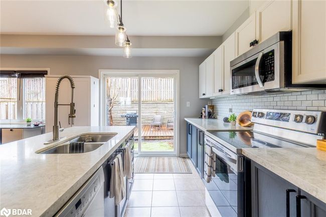 36 - 175 Stanley St, Townhouse with 3 bedrooms, 3 bathrooms and 2 parking in Barrie ON | Image 17