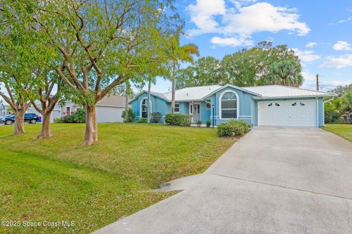 441 Avocado Ave, Sebastian, FL, 32958-4001 | Card Image