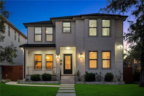 7045 W End Blvd, New Orleans, LA, 70124-2327 | Card Image