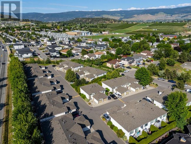 14 - 225 Glen Park Dr, Townhouse with 3 bedrooms, 2 bathrooms and 2 parking in Kelowna BC | Image 36