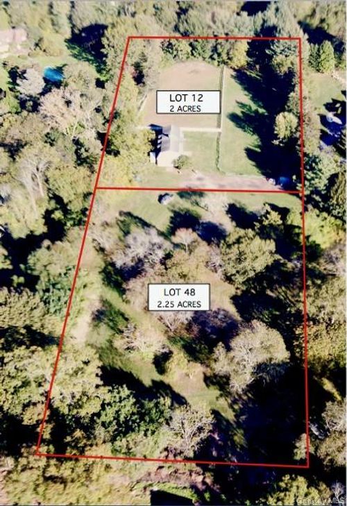 1933 Midlane Road, Oyster Bay, NY, 11791 | Card Image
