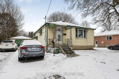 129 Roehampton Ave, London, ON, N5V2A6 | Card Image