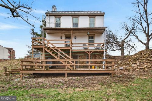 90 Manor Rd, RED LION, PA, 17356-8741 | Card Image