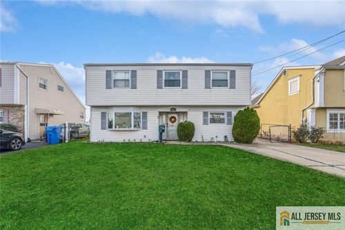 116 7th Street, Port Reading, NJ, 07064 | Card Image